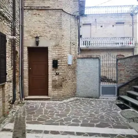 Mare Adriatico - La Casa Di Adina Apartment