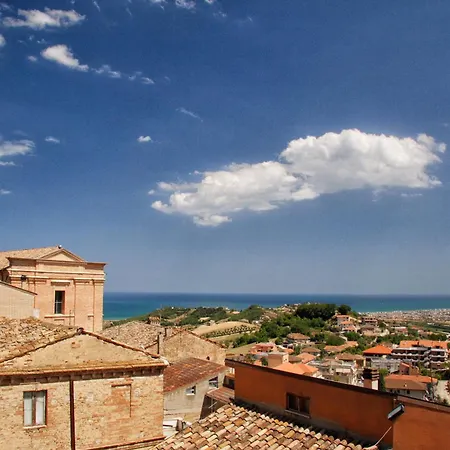 Mare Adriatico - La Casa Di Adina Appartement